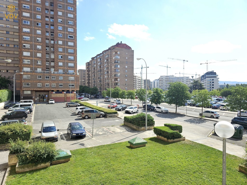 Oficina en Alquiler en Pamplona Navarra AZPILAGAÑA - foto 5