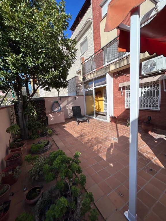 Piso en Venta en Palafolls Barcelona