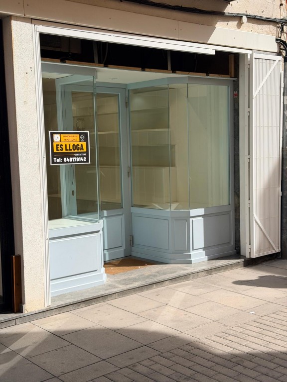 Local comercial en Alquiler en Malgrat De Mar Barcelona - foto 2