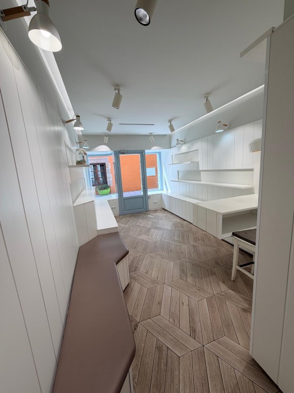Local comercial en Alquiler en Malgrat De Mar Barcelona - foto 4