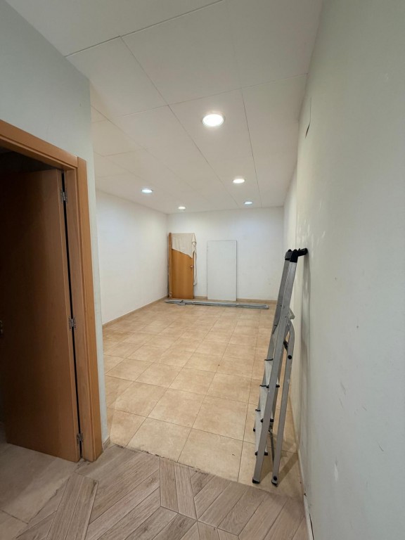 Local comercial en Alquiler en Malgrat De Mar Barcelona - foto 8