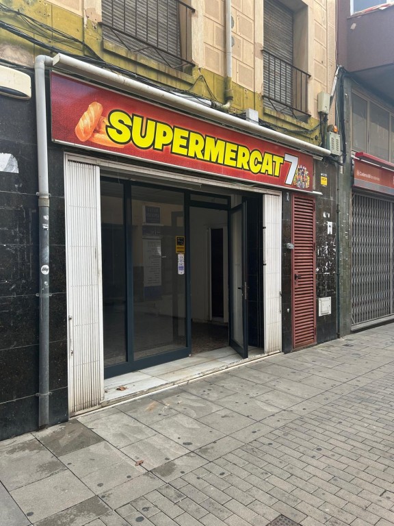 Local comercial en Alquiler en Malgrat De Mar Barcelona