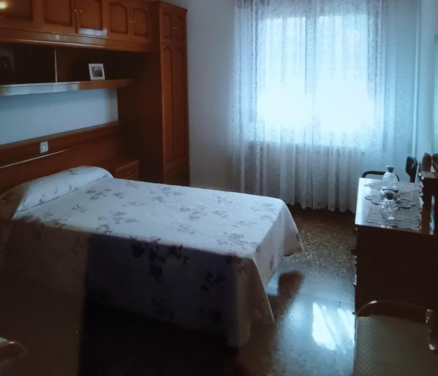 Casa-Chalet en Venta en Uruñuela La Rioja - foto 7