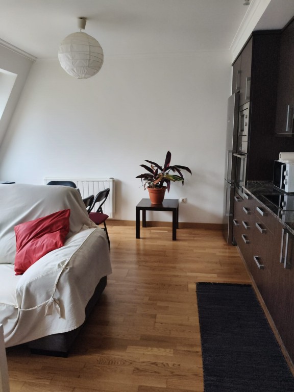 Piso en Venta en San Cibrao (Cervo) Lugo