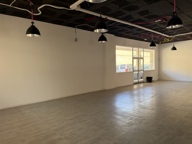 Oficina en Alquiler en San Roque Cádiz - foto 4