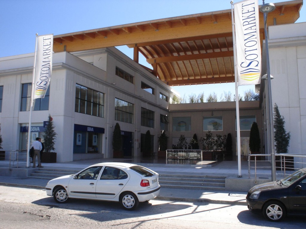 Local comercial en Venta en Sotogrande Cádiz - foto 4