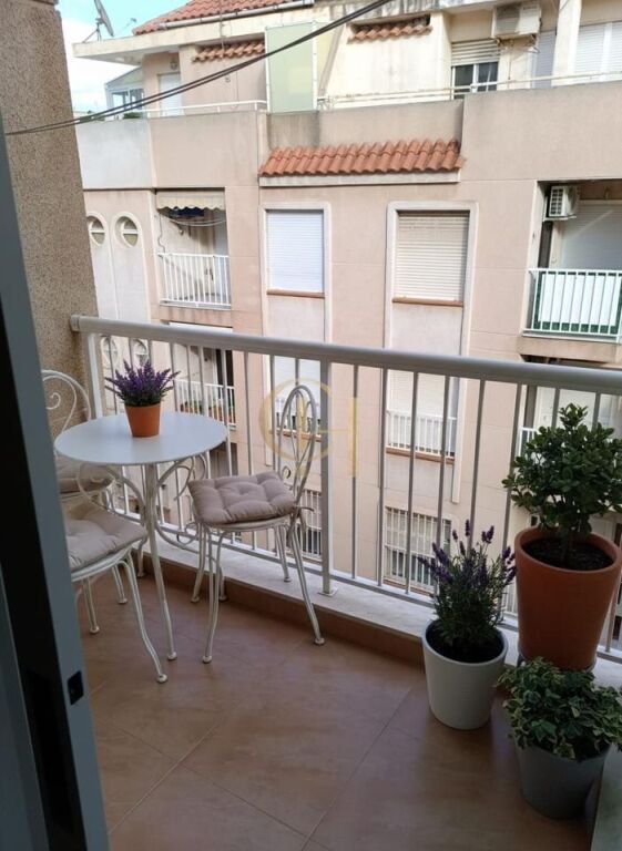 Apartamento en venta en Torrevieja, Alicante - foto 5