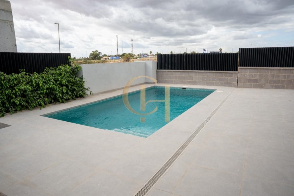 Villa de diseño moderno en Cuidad Quesada, pensada para quie - foto 20
