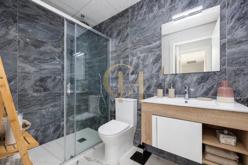 Bungalow en venta, San Miguel de Salinas. - foto 15