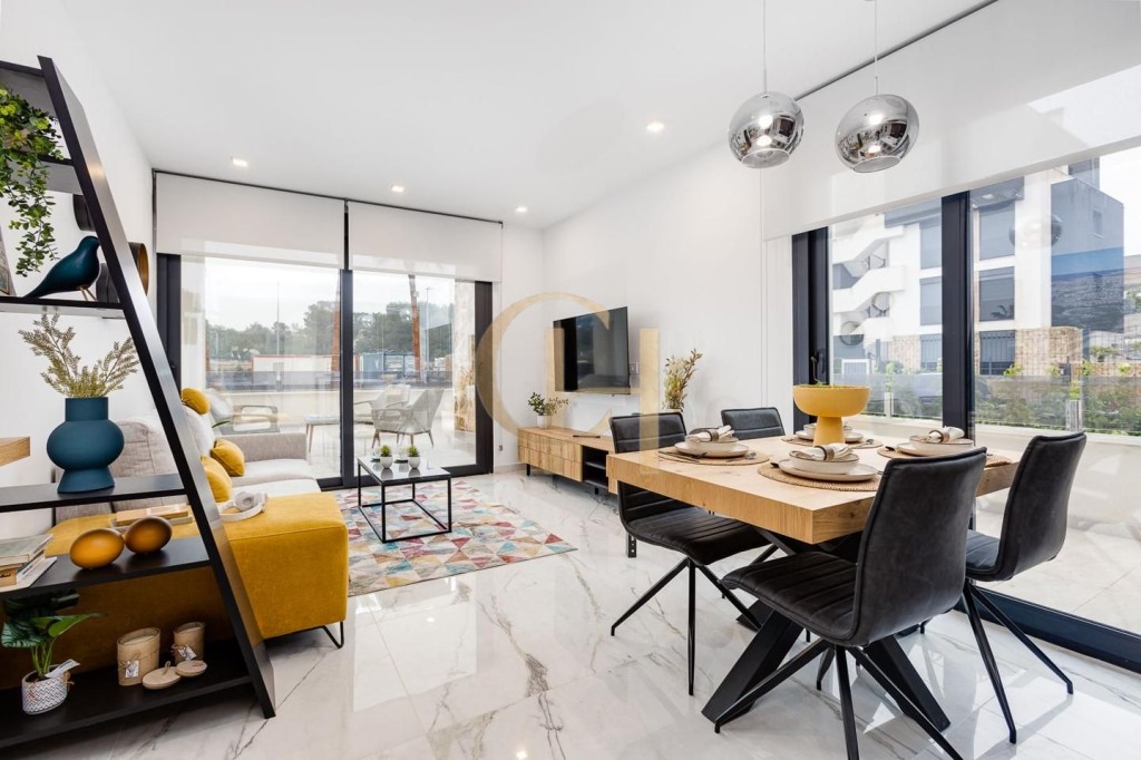 Precioso Bungalow con su modernidad y sostenibilidad en Torr - foto 15
