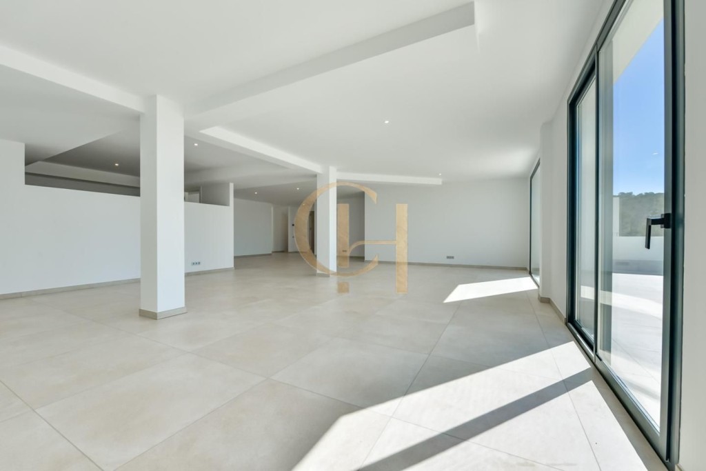 Exclusiva villa con vistas al mar y diseño único - foto 44