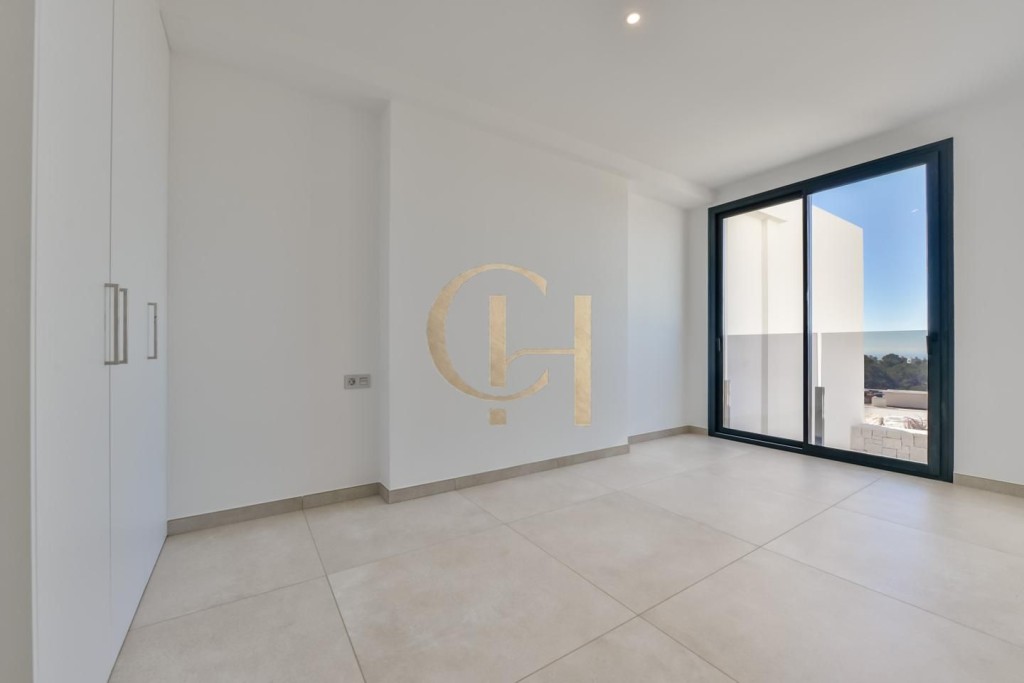 Exclusiva villa con vistas al mar y diseño único - foto 51