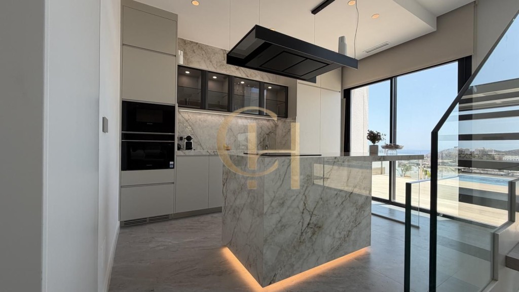 Luxury Villa con piscina infinita y vistas al mar en Finestr - foto 6