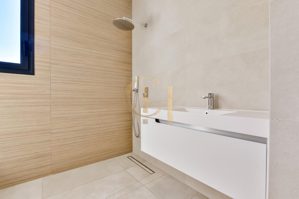 Moderna villa independiente con piscina privada y garaje - foto 29