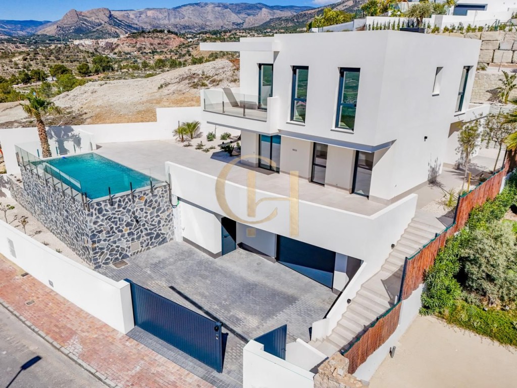 Moderna villa independiente con piscina privada y garaje - foto 52
