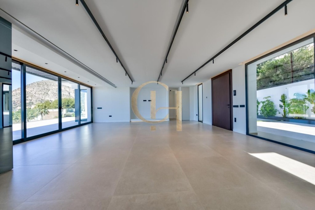 Villa de Autor Suspendida sobre el Mediterráneo en la Zona M - foto 11