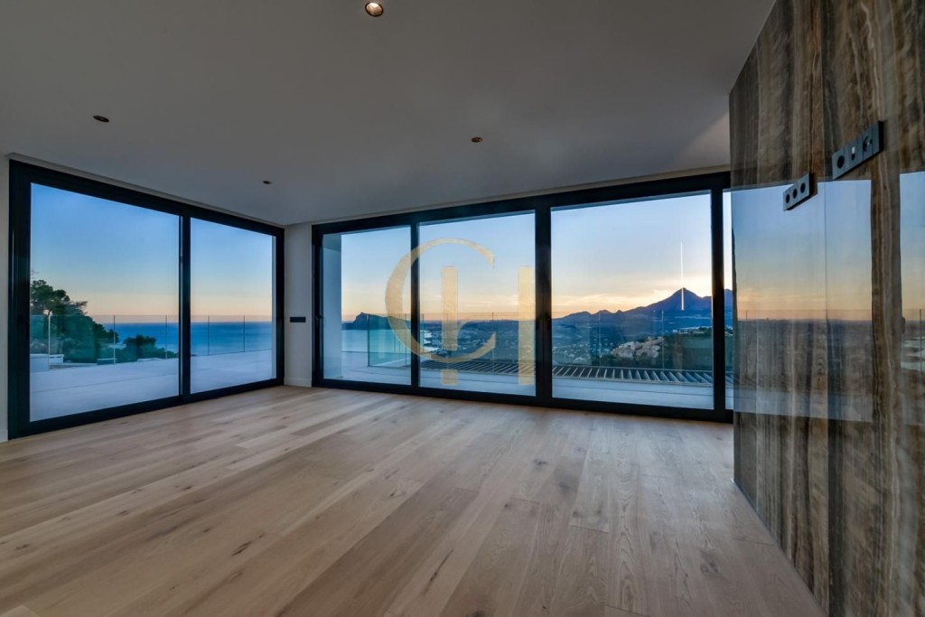 Villa de Autor Suspendida sobre el Mediterráneo en la Zona M - foto 17