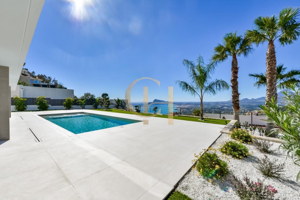 Villa de Autor Suspendida sobre el Mediterráneo en la Zona M - foto 37