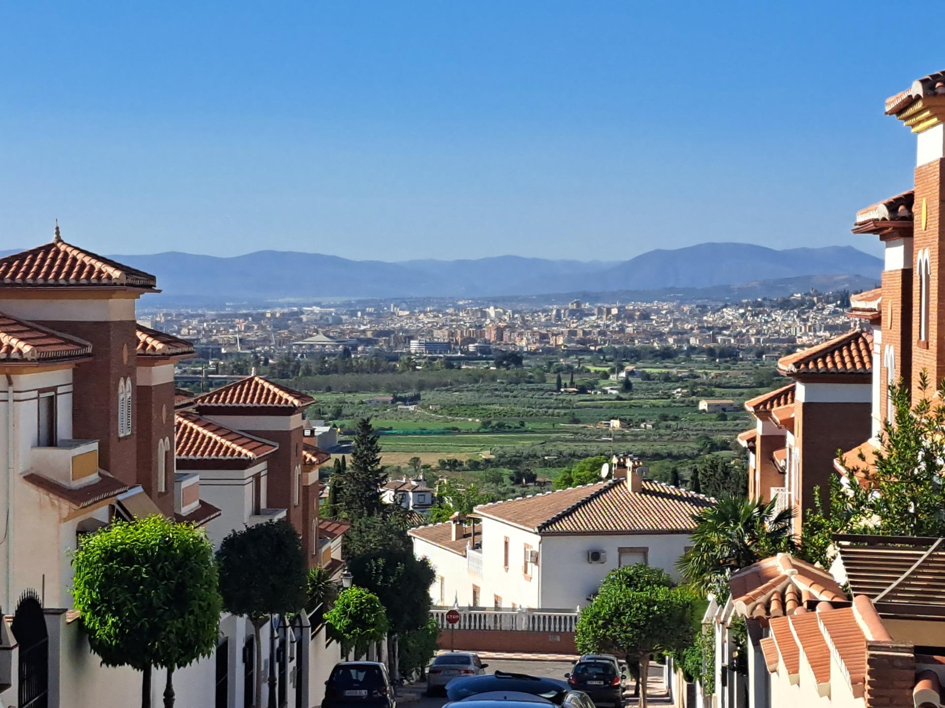 Bonito piso amueblado en la Zubia¡¡¡