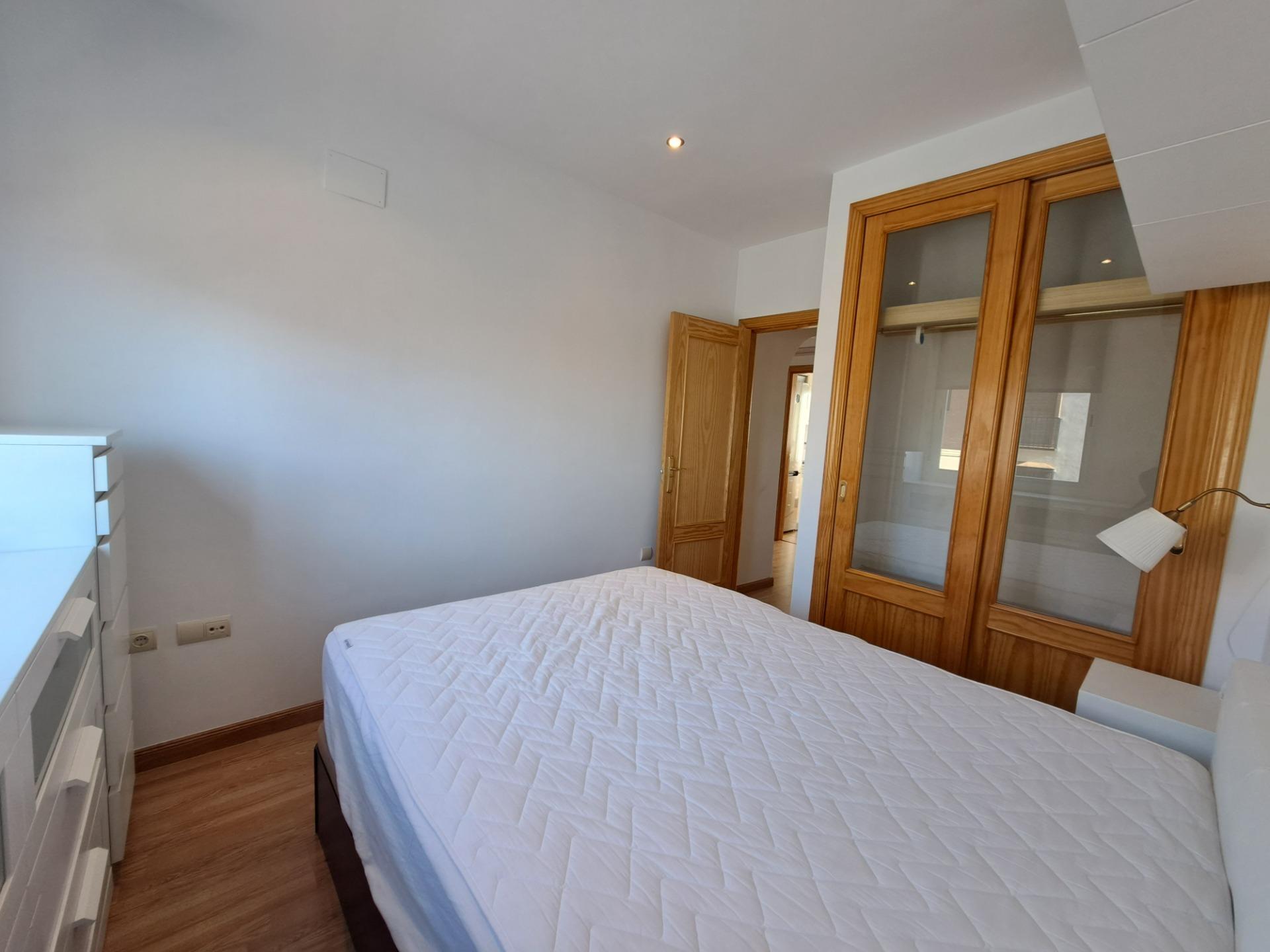 Bonito piso amueblado en la Zubia¡¡¡ - foto 8