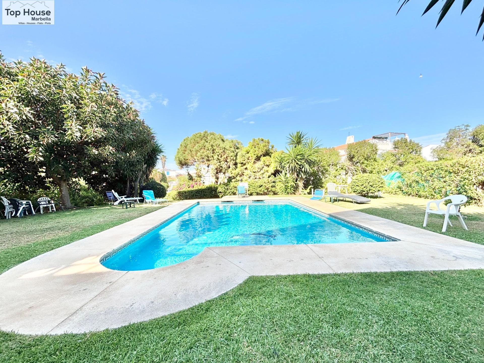 Encantadora vivienda en una urbanización con piscina en la z - foto 21