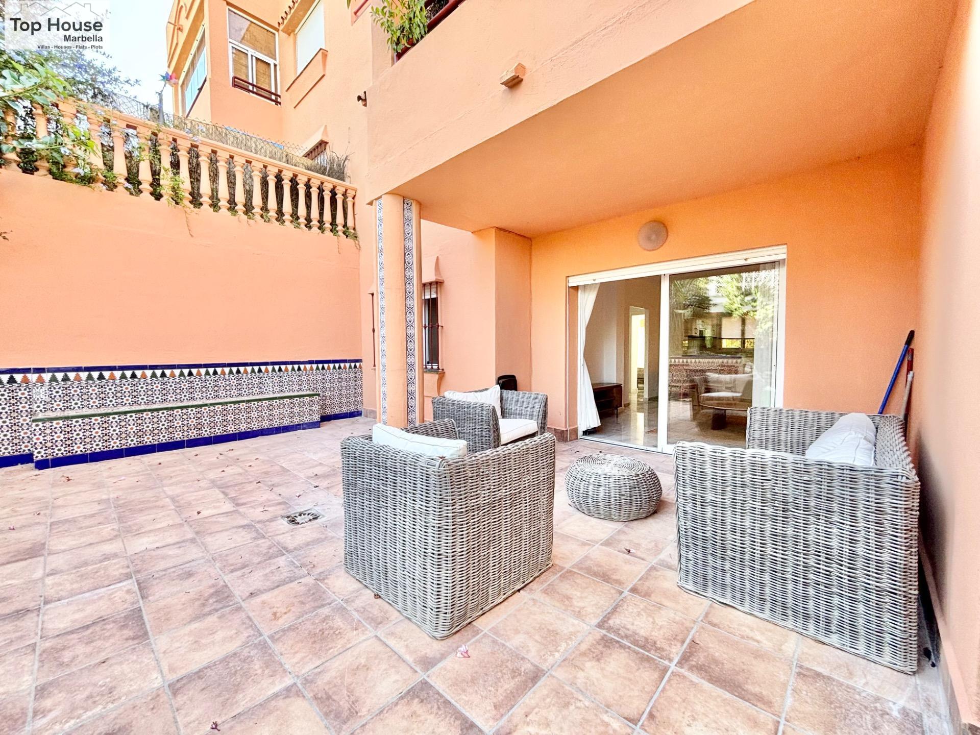 Encantadora vivienda en una urbanización con piscina en la z - foto 4