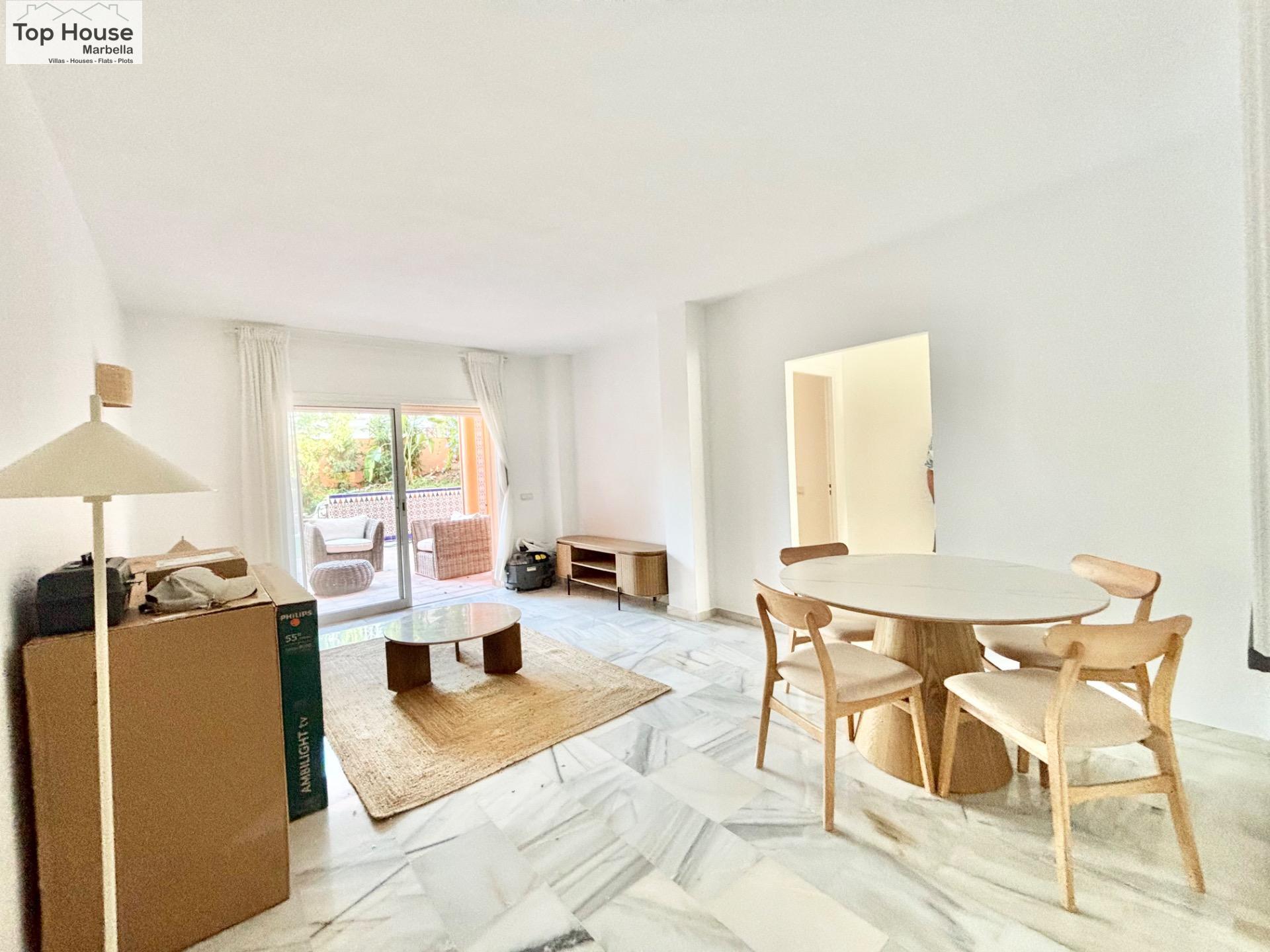 Encantadora vivienda en una urbanización con piscina en la z - foto 7