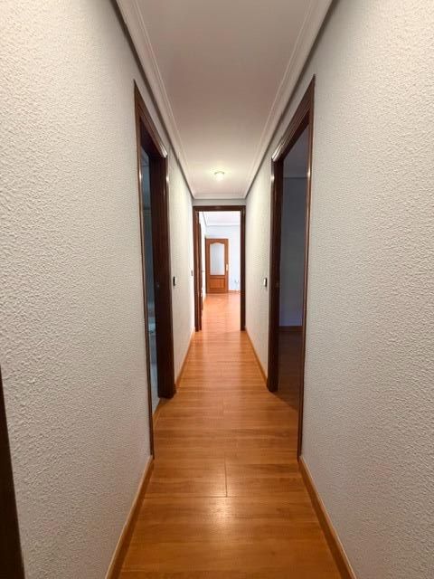 Piso Espacioso y Luminoso en Huerta Rosales - Valdepasillas - foto 21