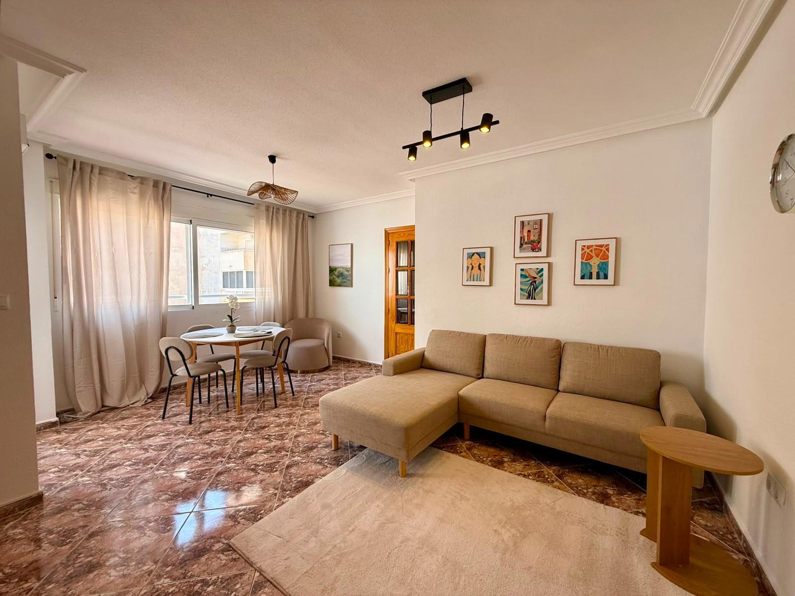 Apartamento 2 habitaciones 69m² en venta - Estacion de autob - foto 2