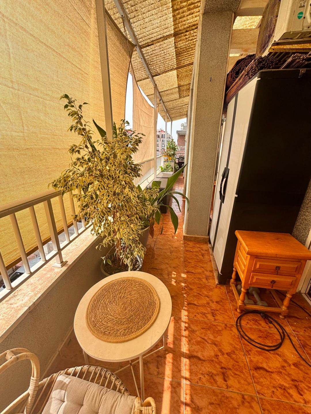 Apartamento 2 habitaciones 97m² en venta - Estacion de autob - foto 10