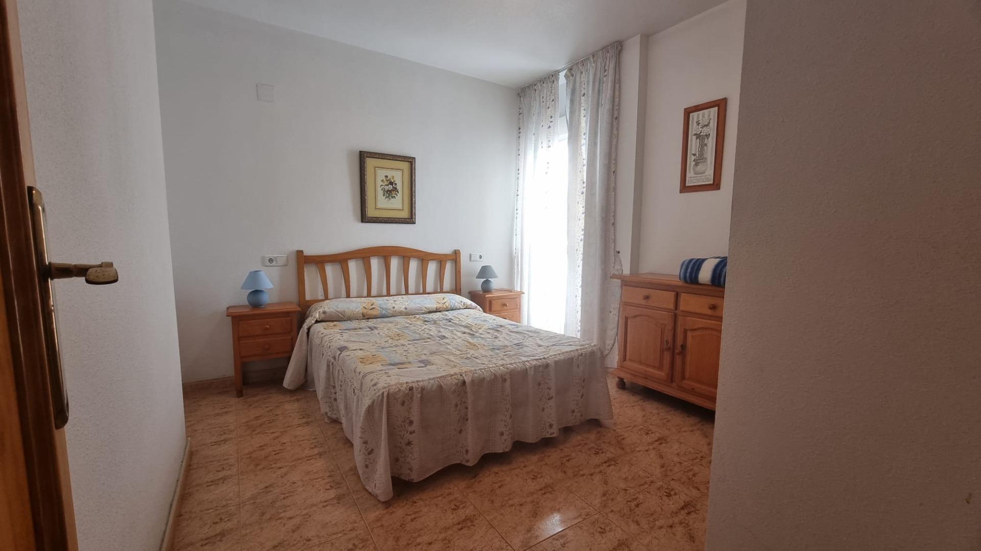 Apartamento 2 habitaciones 64m² en venta - Estacion de autob - foto 3