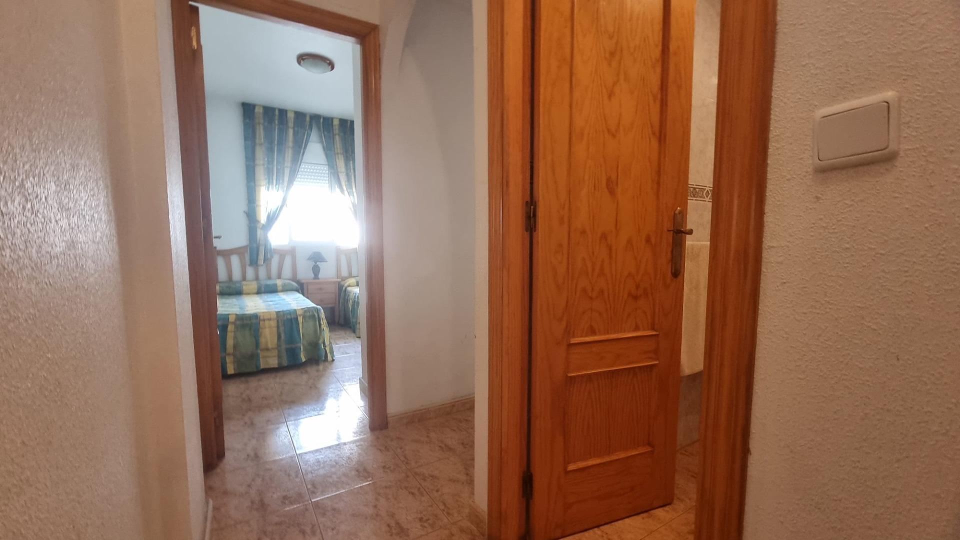 Apartamento 2 habitaciones 64m² en venta - Estacion de autob - foto 5