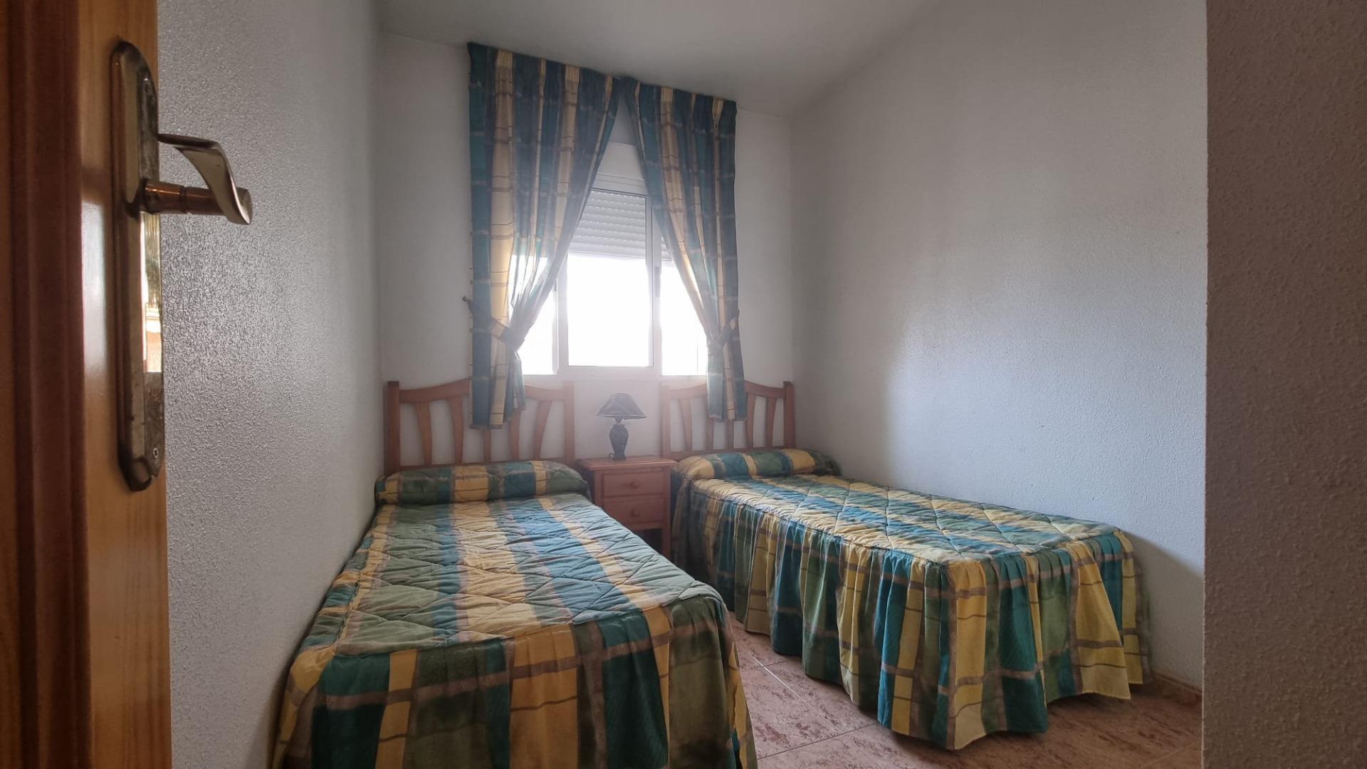 Apartamento 2 habitaciones 64m² en venta - Estacion de autob - foto 9