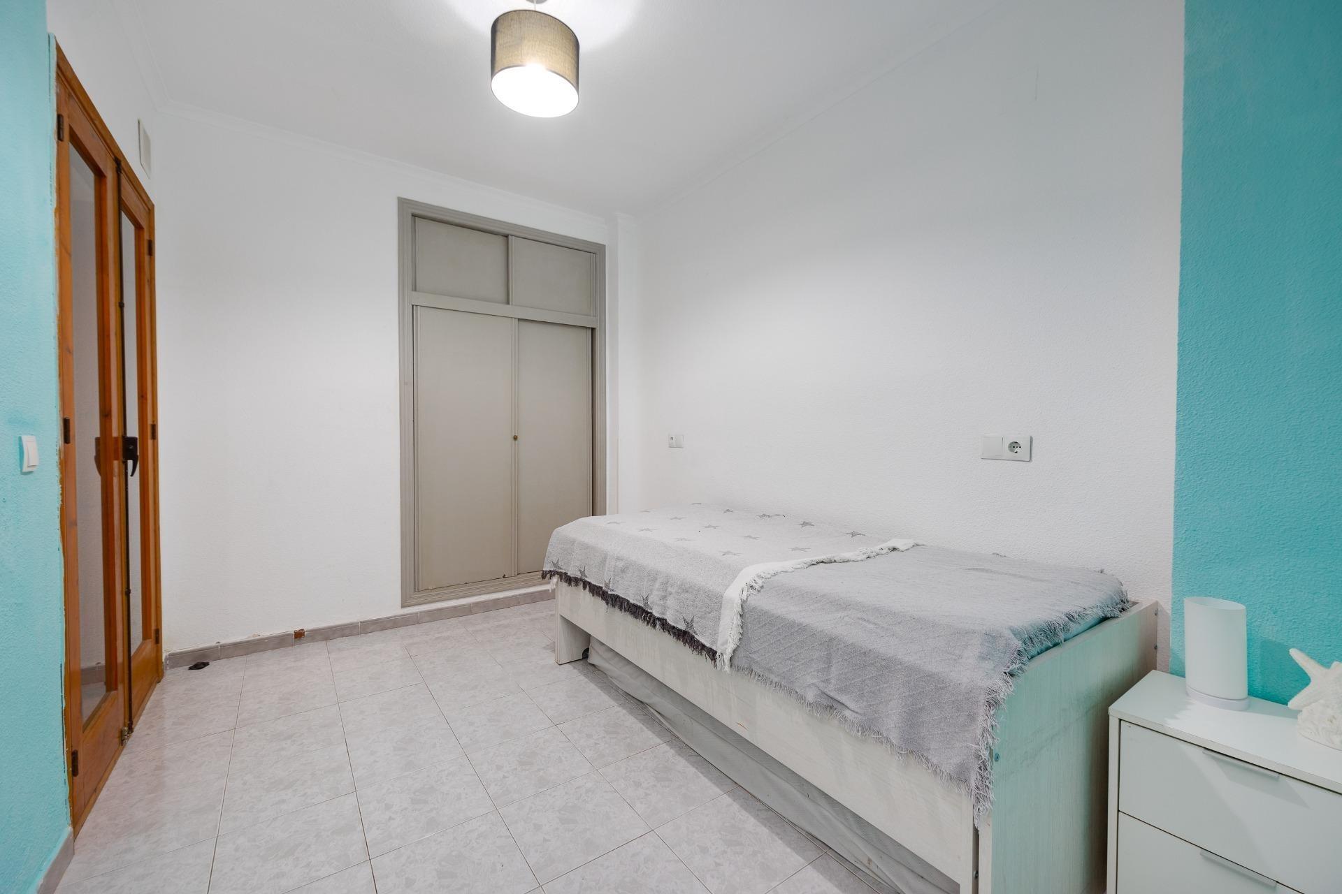 Apartamento 2 habitaciones 67m² en venta - Estacion de autob - foto 14