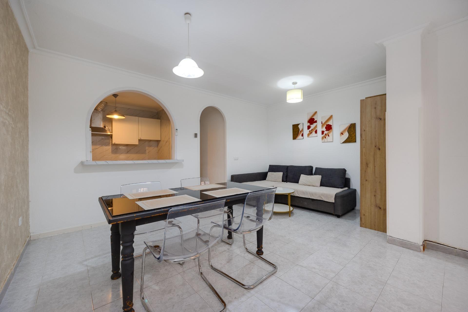 Apartamento 2 habitaciones 67m² en venta - Estacion de autob - foto 5