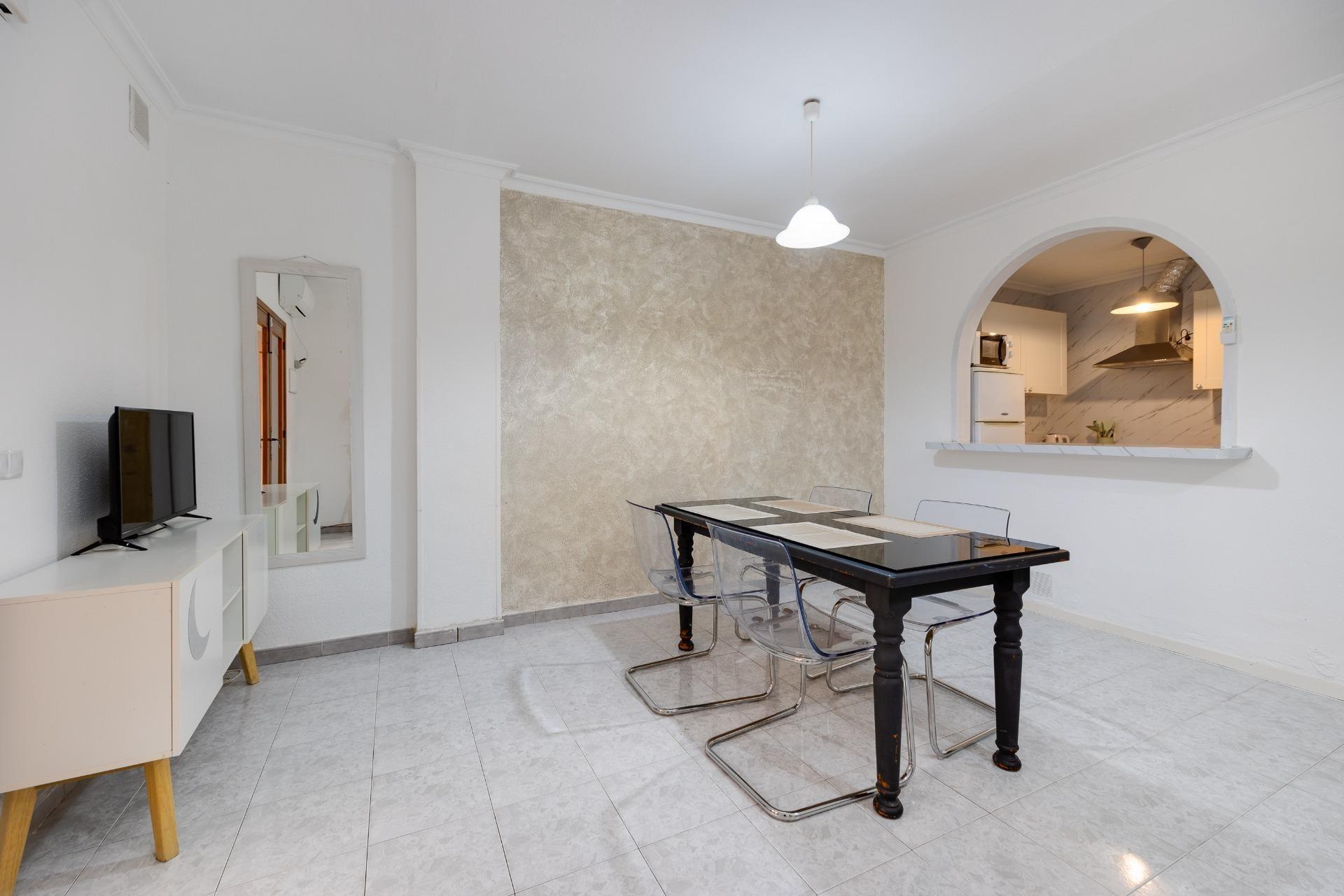 Apartamento 2 habitaciones 67m² en venta - Estacion de autob - foto 6