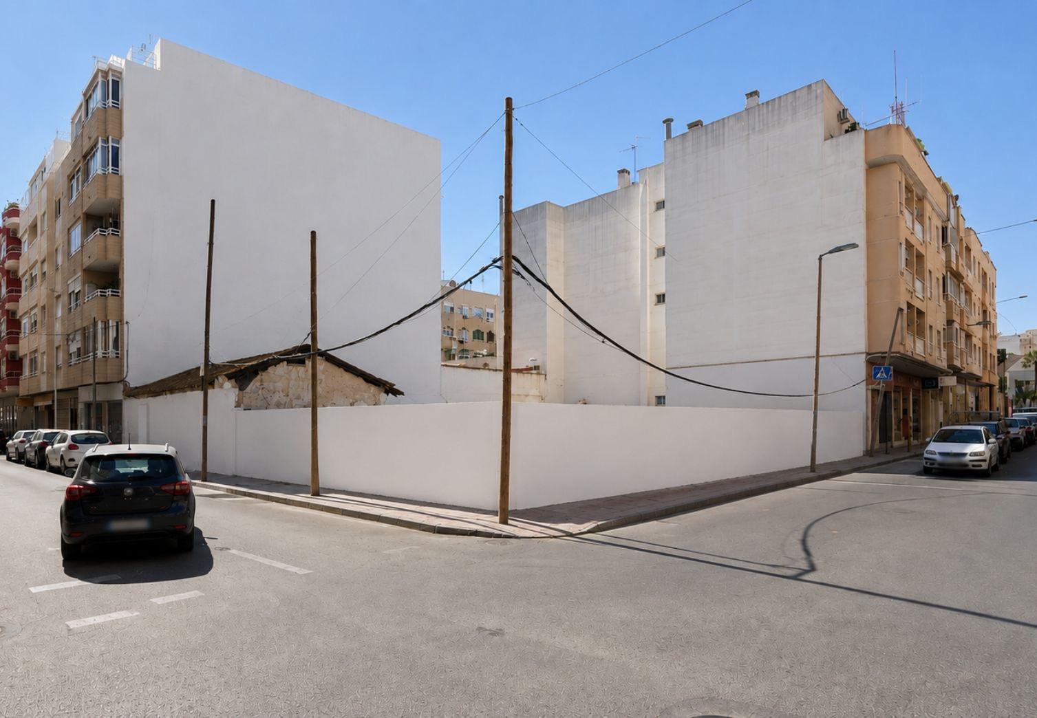 ️ SOLAR URBANO EN ESQUINA EN VENTA | TORREVIEJA (ALICANTE)