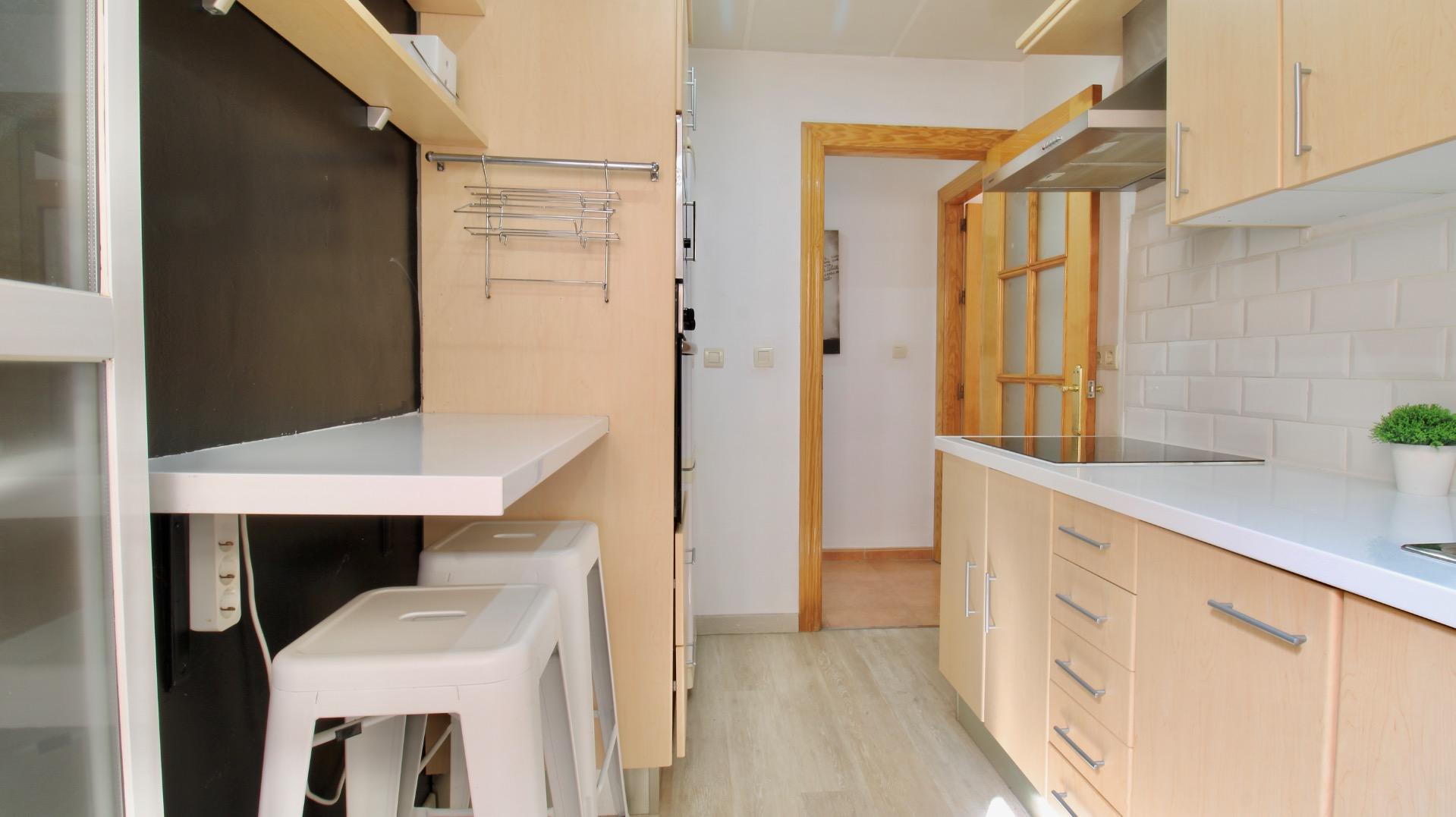 Piso de 3 dormitorios con garaje y terraza en Las Gabias por - foto 15