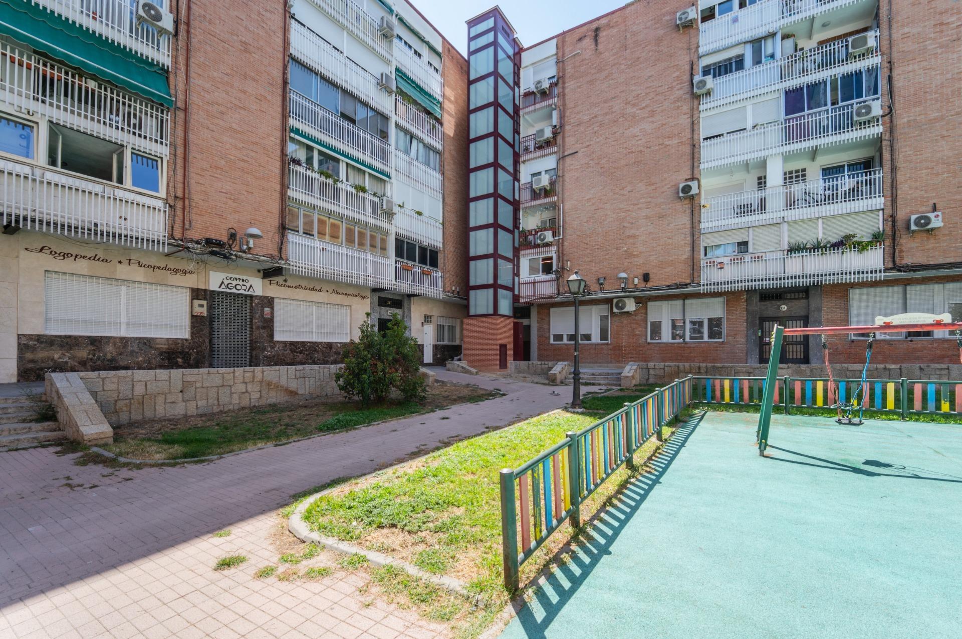 ¡¡Luminoso, moderno y listo para entrar a vivir | Junto a Pl - foto 33