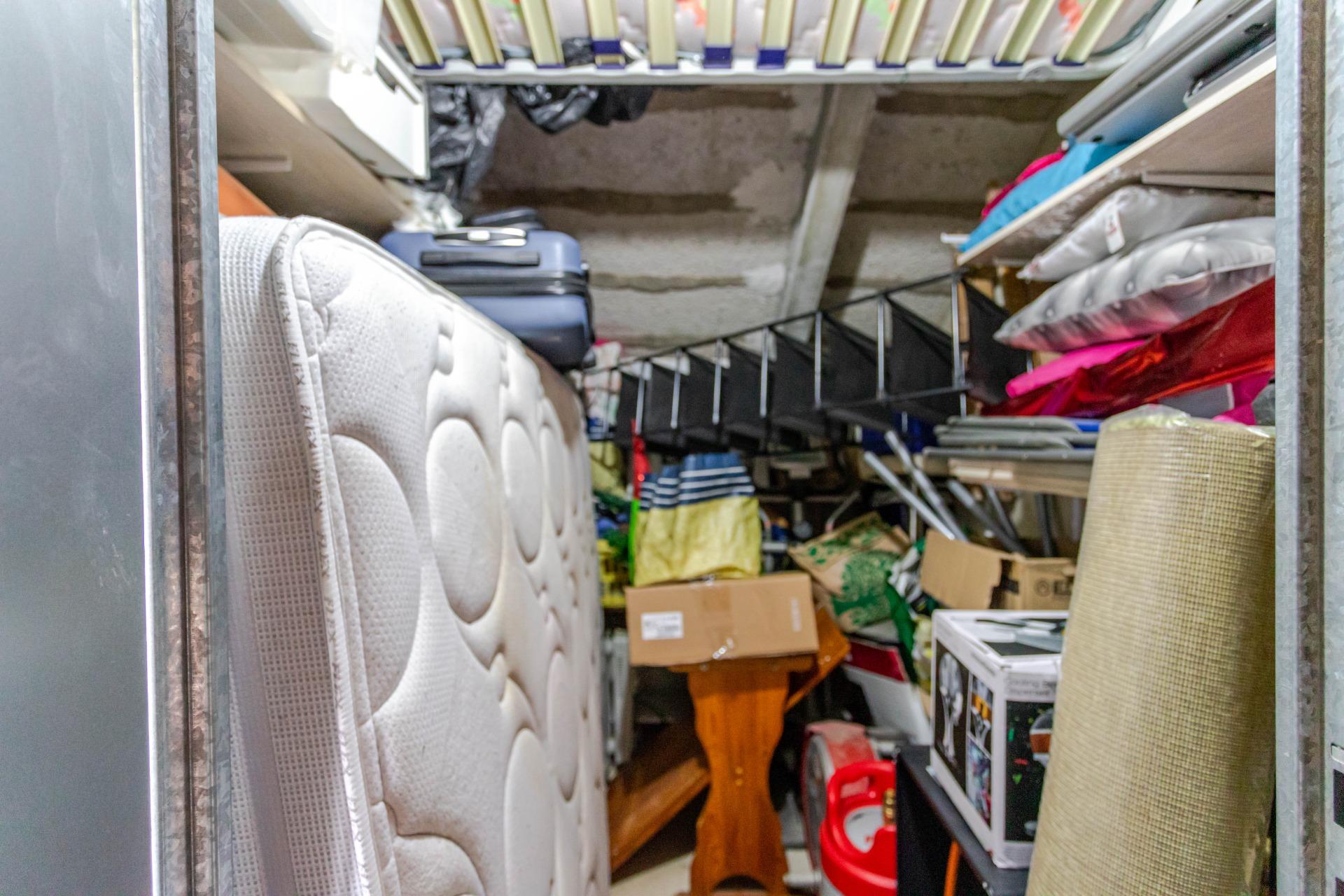 Amplia vivienda con espectacular reforma, enorme baño princi - foto 25