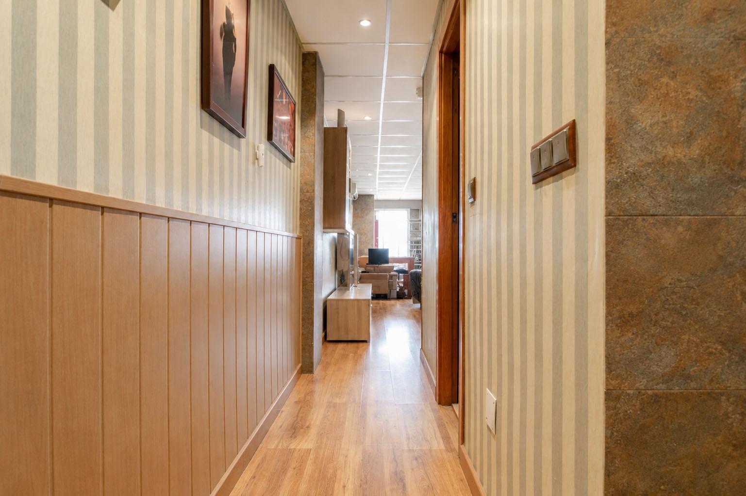 Amplia vivienda con espectacular reforma, enorme baño princi - foto 9