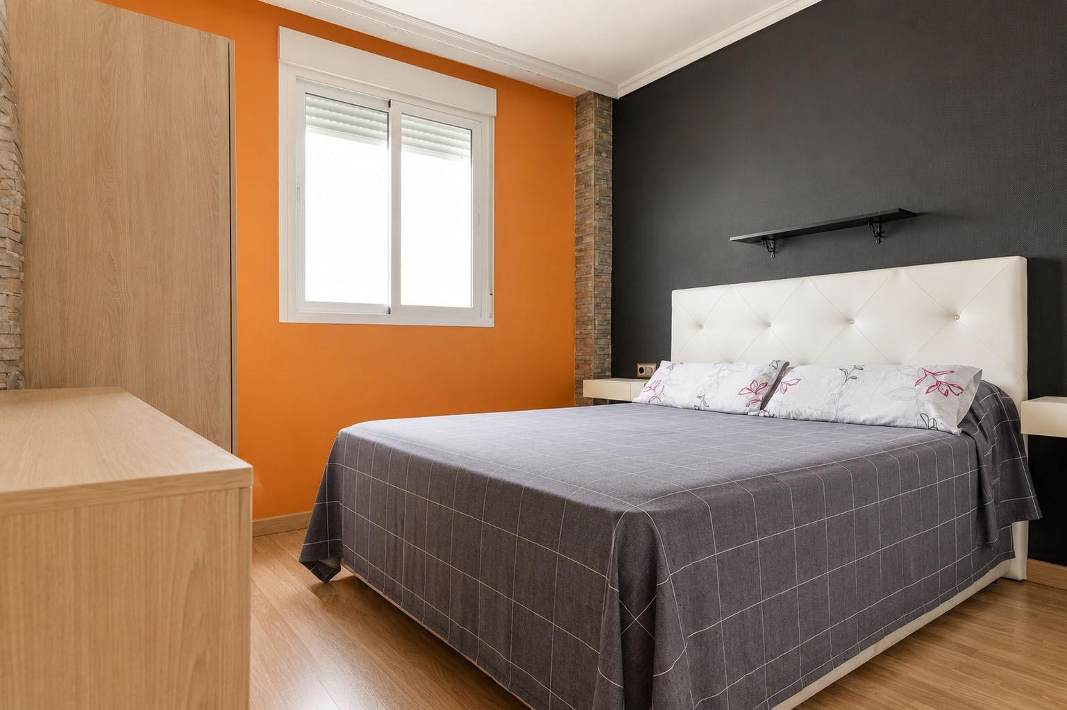 Amplia vivienda con espectacular reforma, enorme baño princi - foto 10