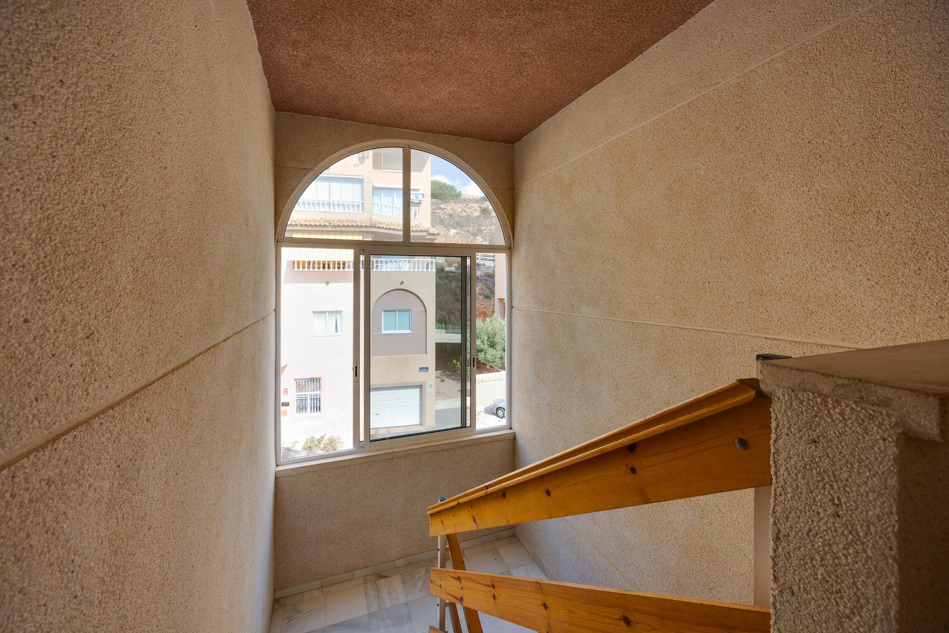 Apartamento con vistas al mar a solo 100 metros de la playa  - foto 24