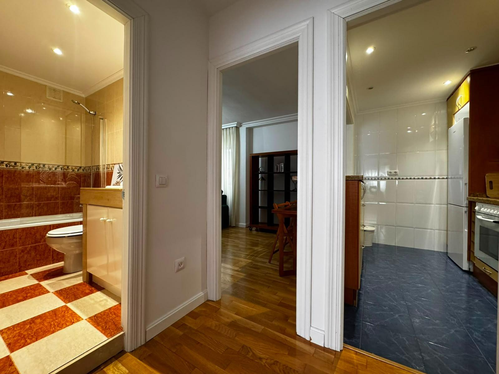 Piso en Alquiler en el centro de  Gijón - Plazuela San MIgue - foto 25
