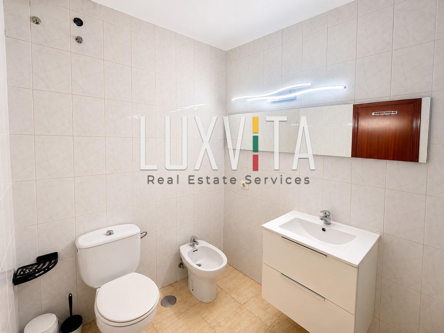 Apartamento de 1 dormitorio en El Madroñal, Adeje – Amplio,  - foto 9