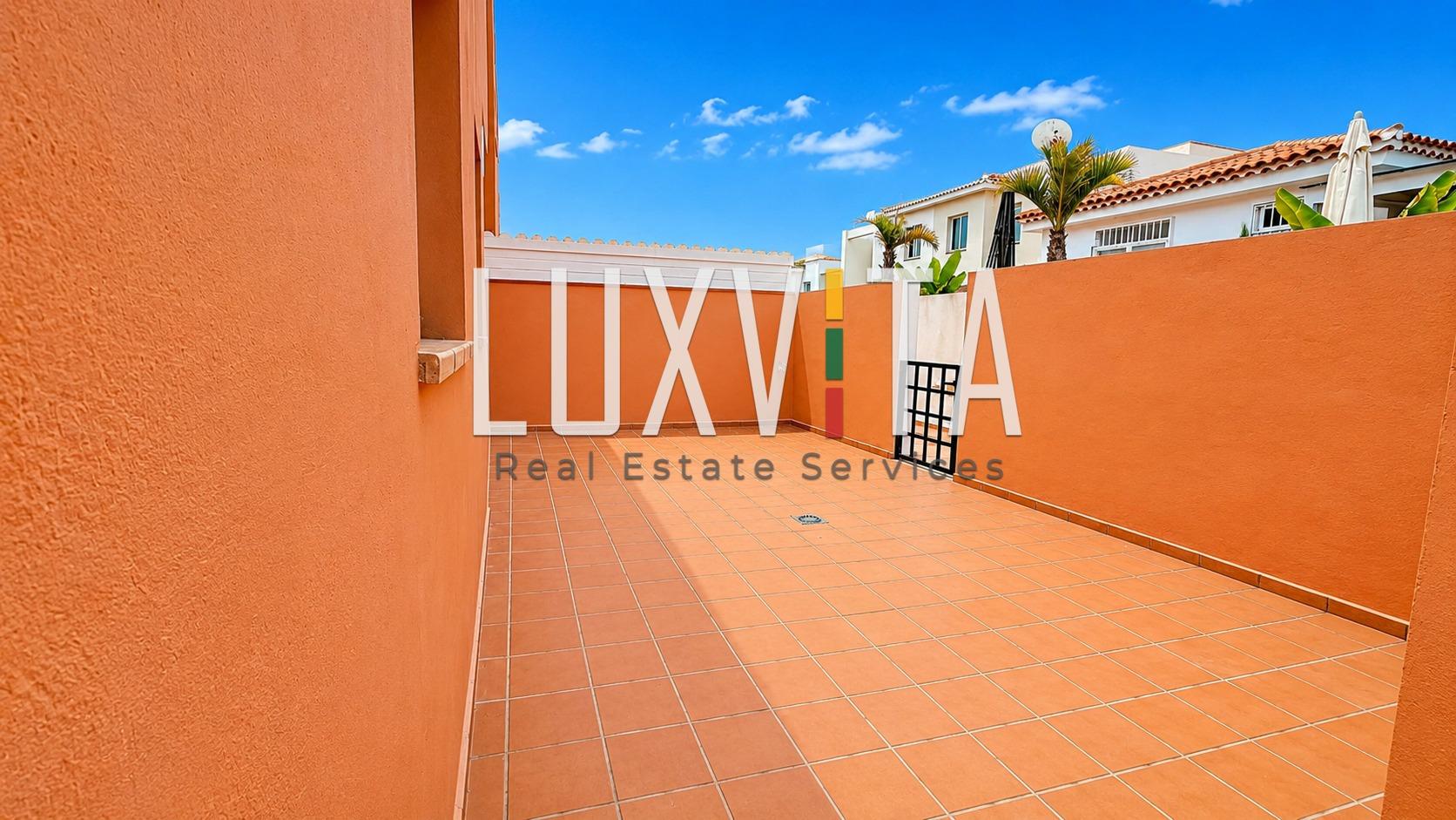 Exclusivo Adosado Reformado en Palm Mar, Arona - €650,000 - foto 3