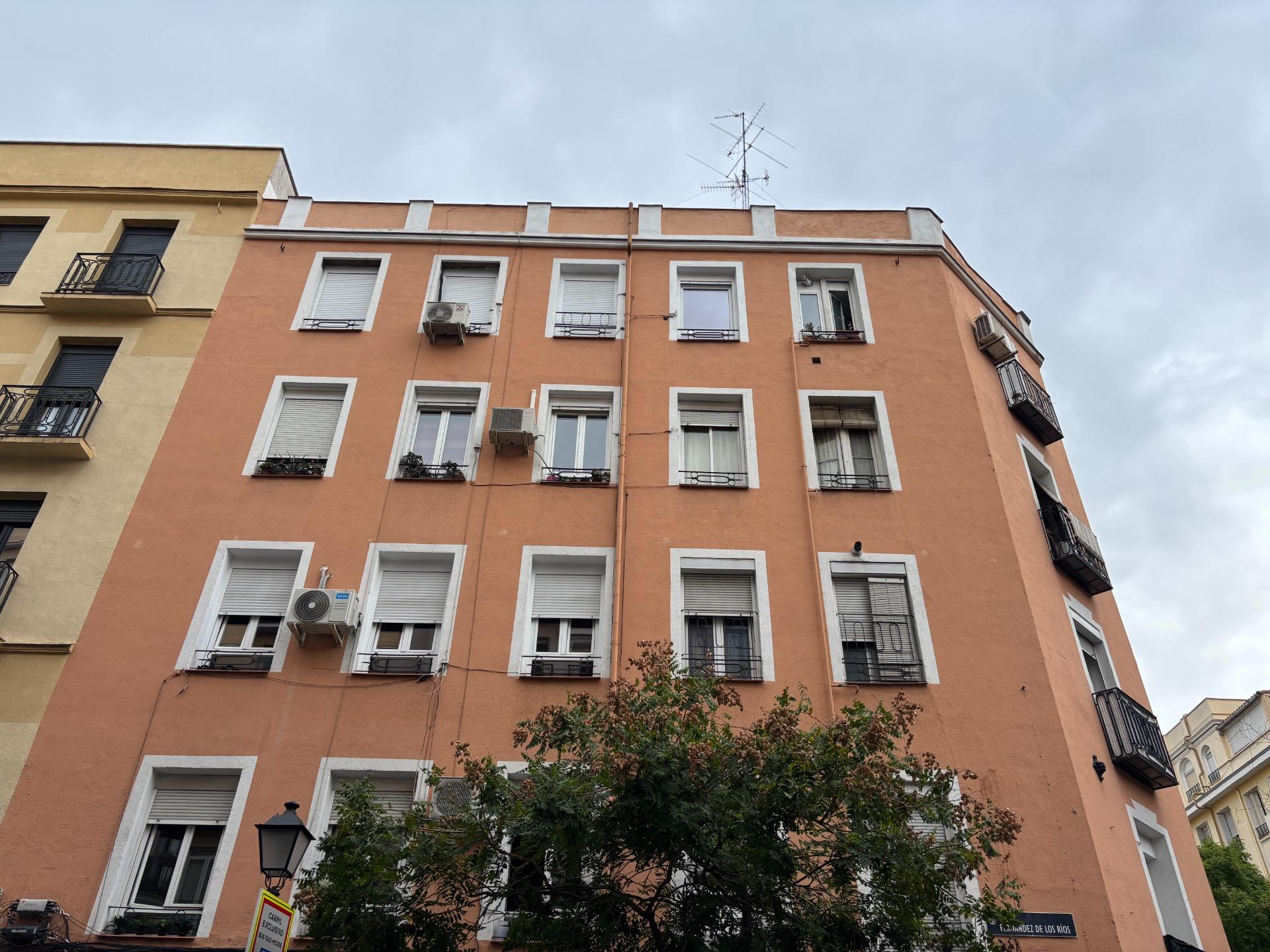 Piso en alquiler de 1 habitación en calle Fernández de los R - foto 19