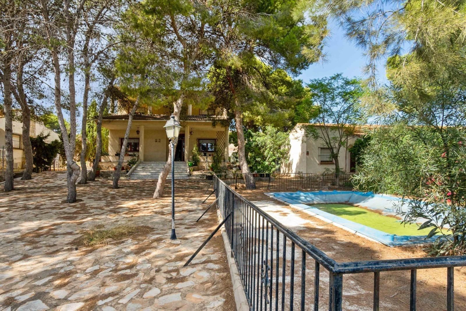 Villa 6 habitaciones 268m² en venta - La siesta - foto 2