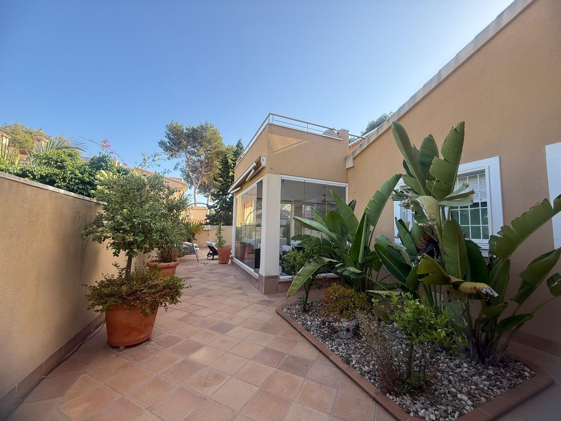 Casa 5 habitaciones 179m² en venta - Altos de Campoamor - foto 4