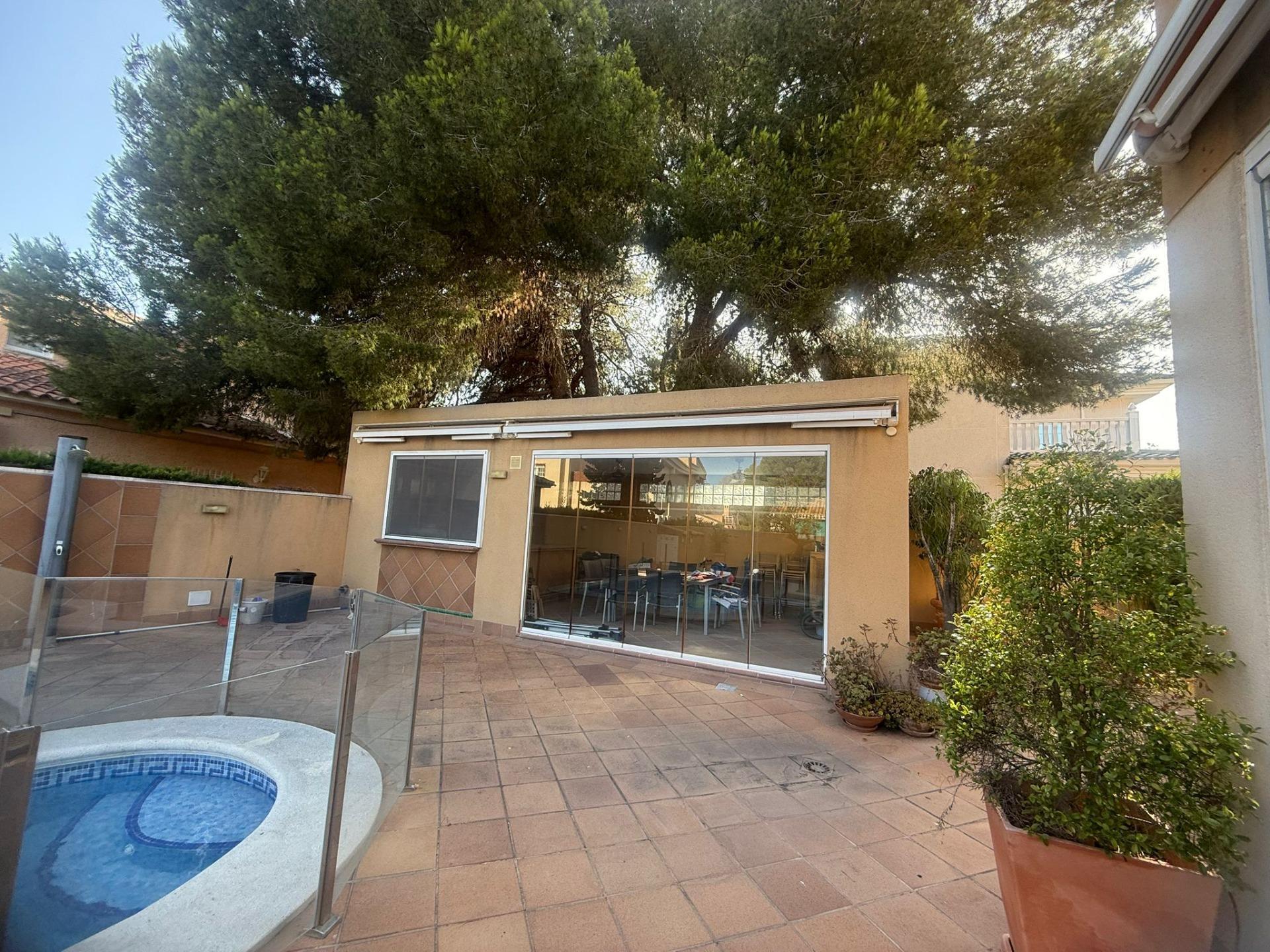Casa 5 habitaciones 179m² en venta - Altos de Campoamor - foto 9